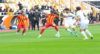 Trendyol 1. Lig: Y.Malatyaspor: 1 - İstanbulspor: 4